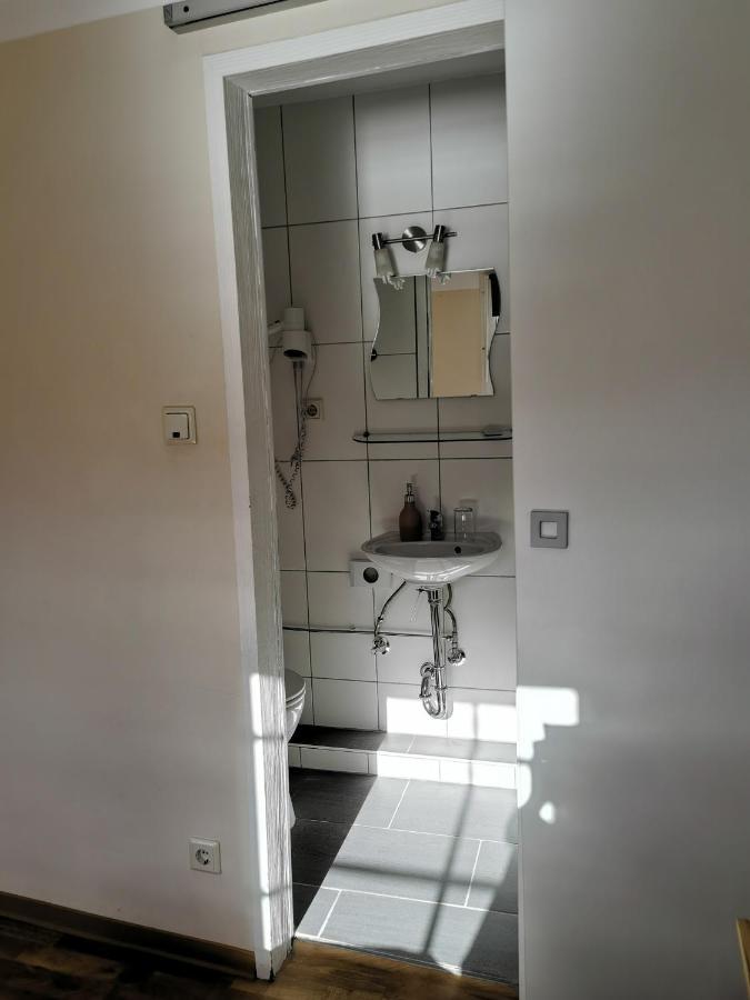 Hotel Pension Café Am Rheinsteig à Leutesdorf Extérieur photo
